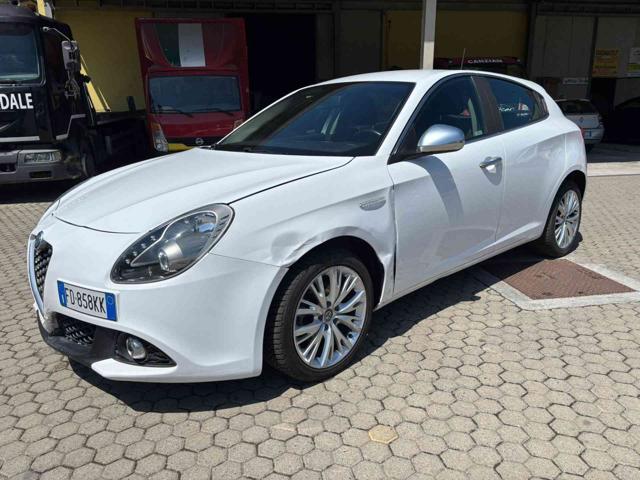 ALFA ROMEO Giulietta Bianco metallizzato