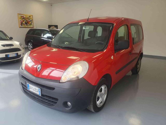 RENAULT Kangoo Rosso pastello