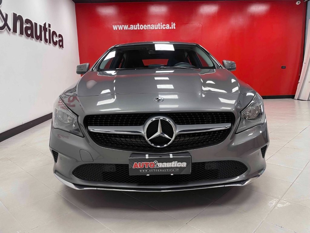 MERCEDES-BENZ CLA 180 SHOOTING BRAKE D AUTO FL - 4