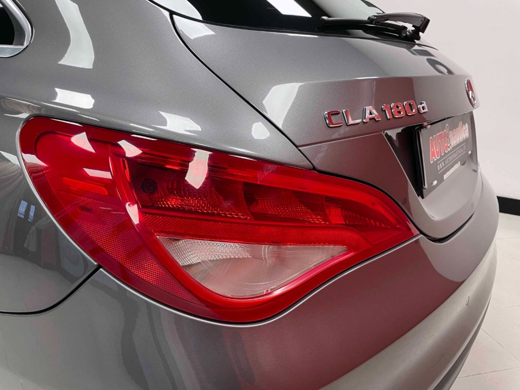 MERCEDES-BENZ CLA 180 SHOOTING BRAKE D AUTO FL - 13