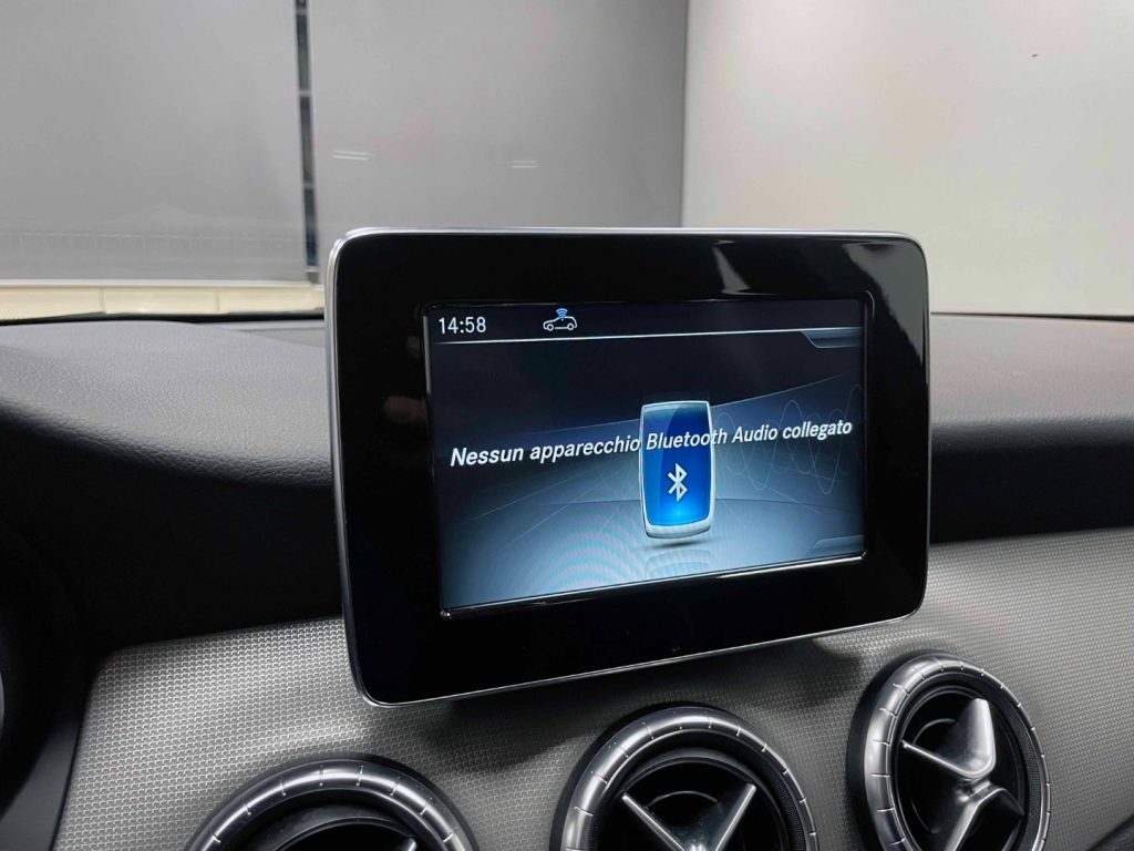 MERCEDES-BENZ CLA 180 SHOOTING BRAKE D AUTO FL - 23