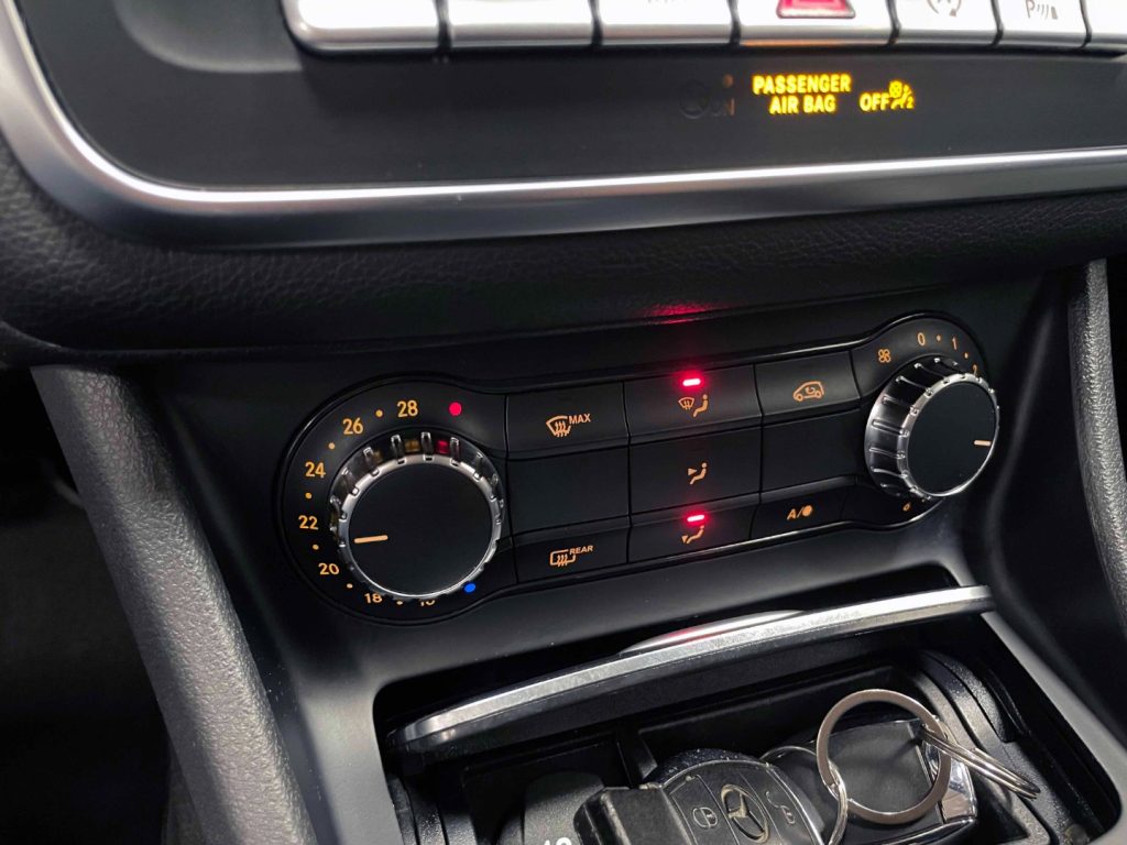 MERCEDES-BENZ CLA 180 SHOOTING BRAKE D AUTO FL - 27