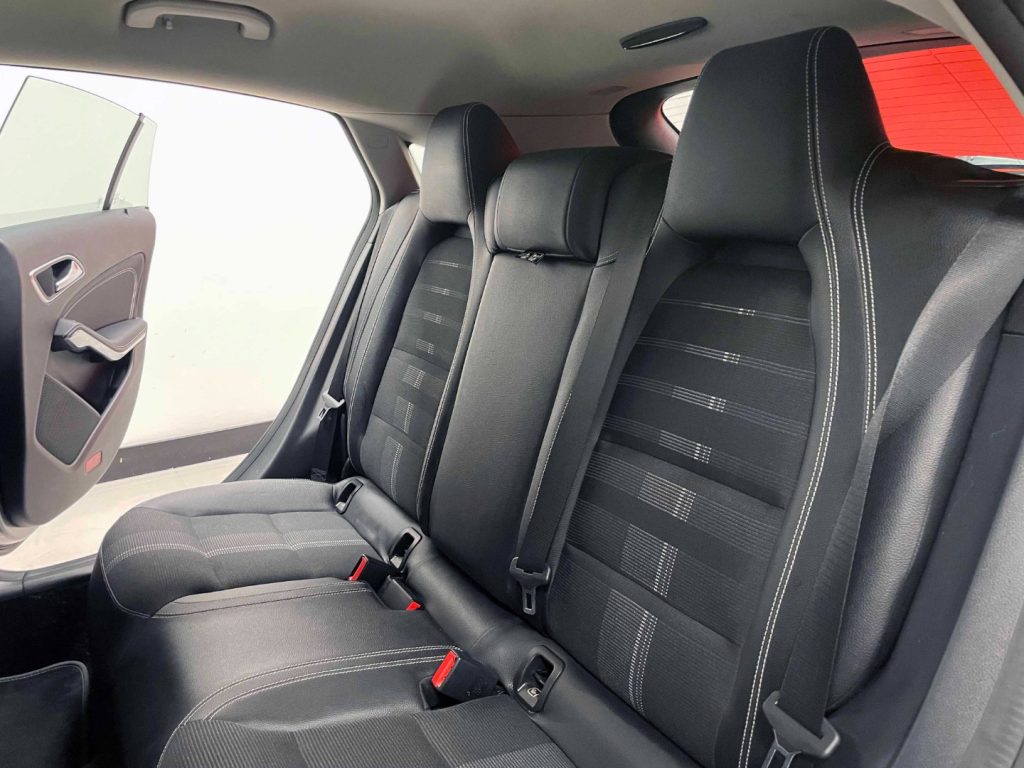 MERCEDES-BENZ CLA 180 SHOOTING BRAKE D AUTO FL - 29