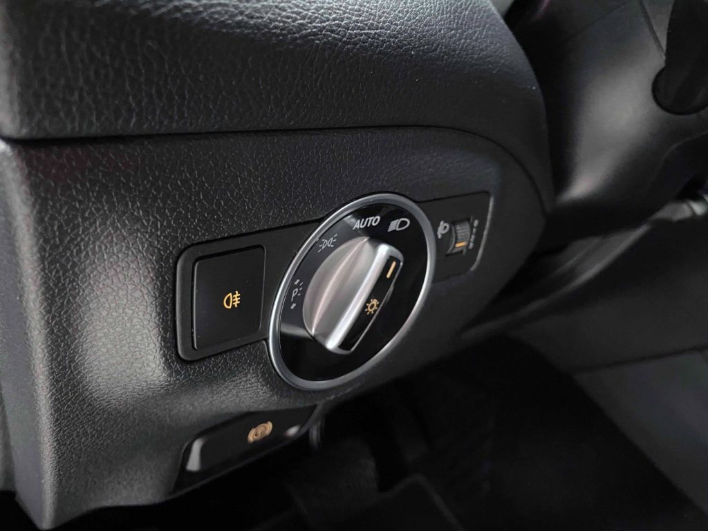 MERCEDES-BENZ CLA 180 SHOOTING BRAKE D AUTO FL - 42