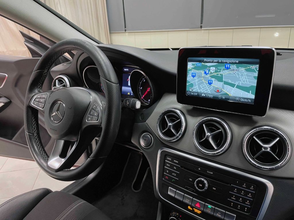 MERCEDES-BENZ CLA 180 SHOOTING BRAKE D AUTO FL - 46