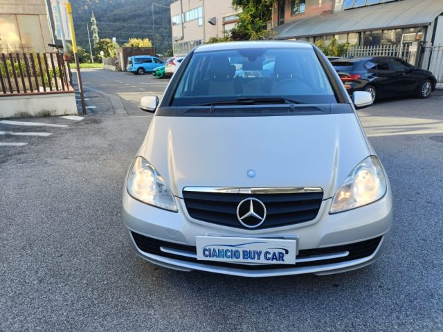 MERCEDES-BENZ A 180 Grigio metallizzato