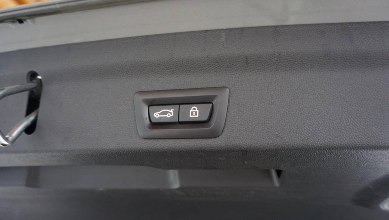 MINI Countryman 1.5 Cooper SE Business Countryman ALL4 Automatica - 31