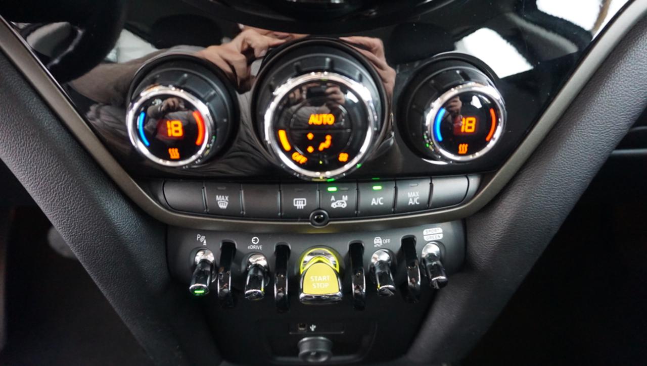 MINI Countryman 1.5 Cooper SE Business Countryman ALL4 Automatica - 26