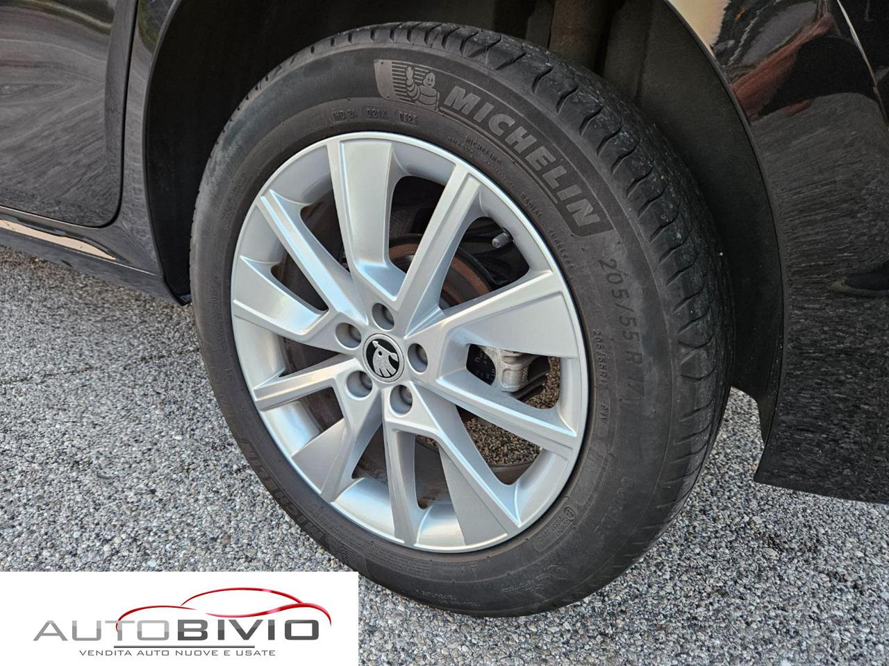 SKODA Kamiq 1.0 TSI 115 CV Selection - 17