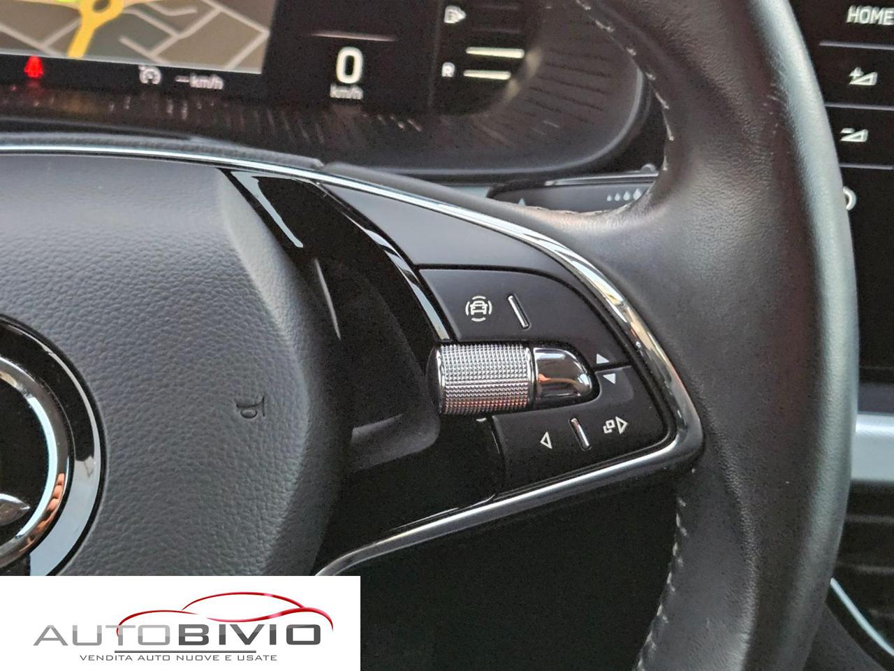 SKODA Kamiq 1.0 TSI 115 CV Selection - 31