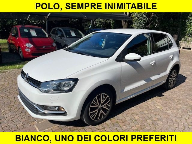 VOLKSWAGEN Polo Bianco pastello