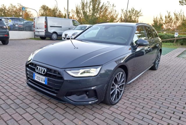 AUDI A4 Grigio scuro metallizzato