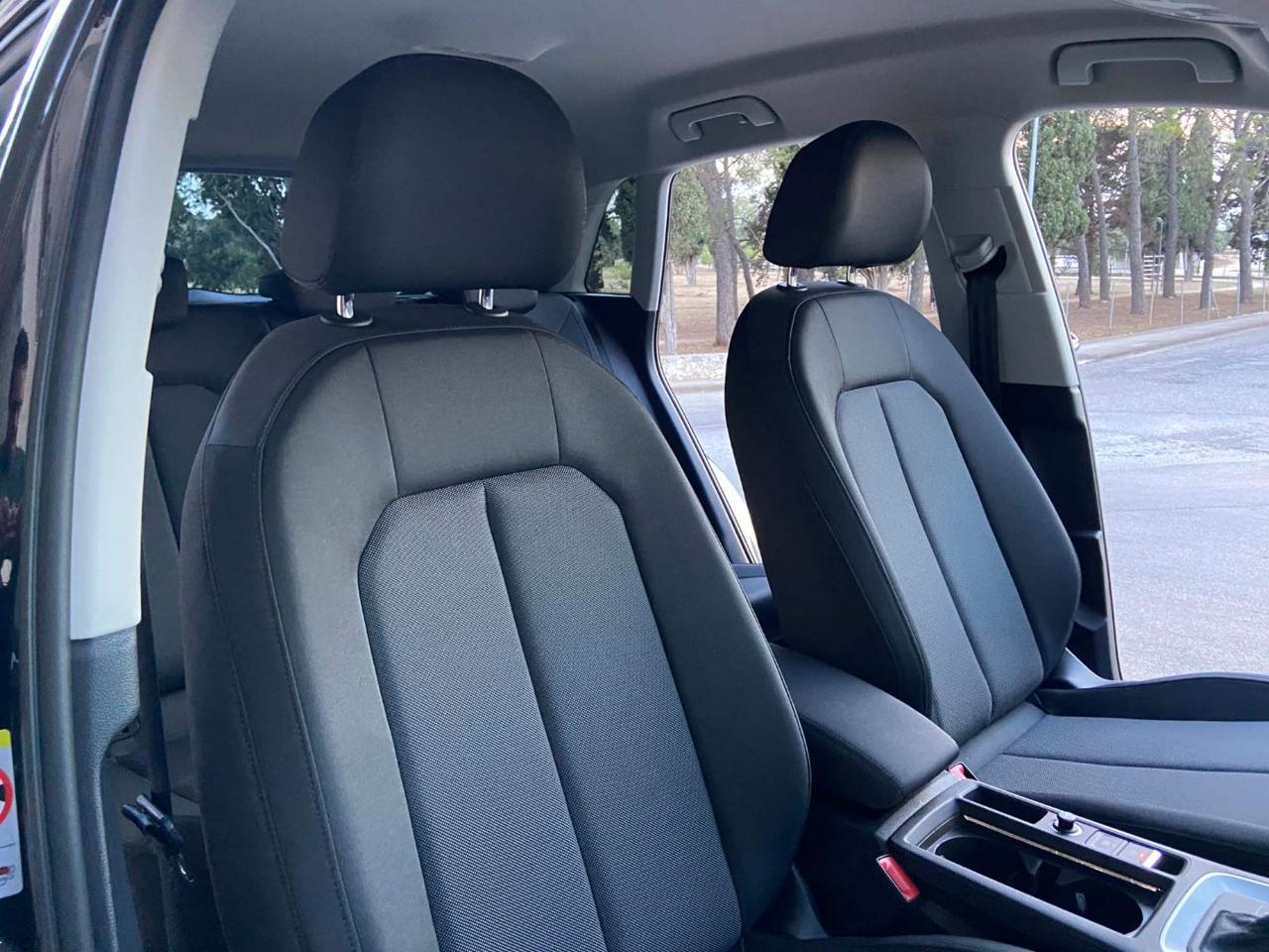 AUDI Q3 35 2.0 TDI S tronic Business Advanced COCKPIT - 23