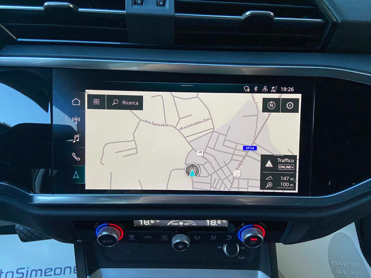 AUDI Q3 35 2.0 TDI S tronic Business Advanced COCKPIT - 15