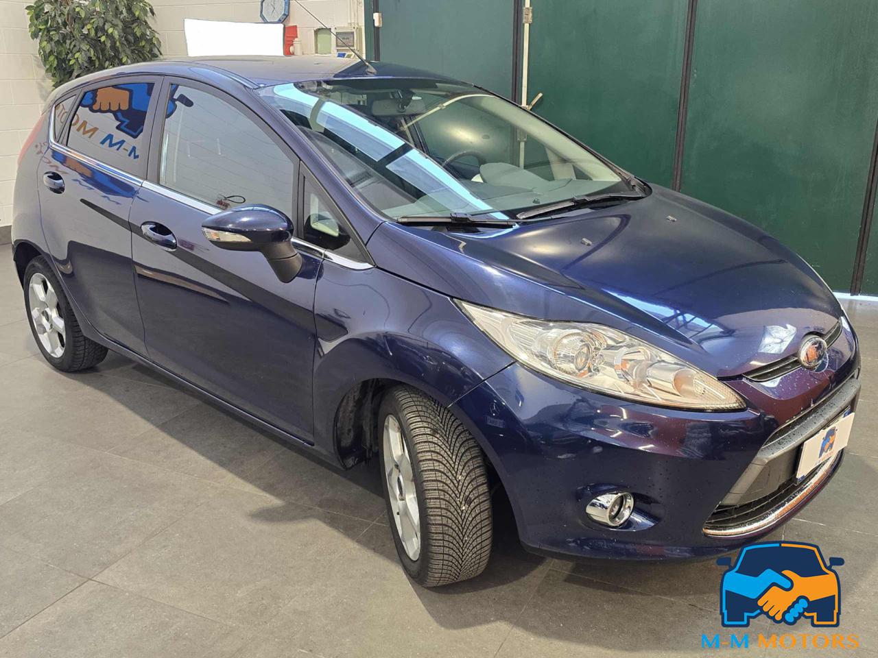 FORD Fiesta + 1.6 TDCi 95CV 5 porte - 3