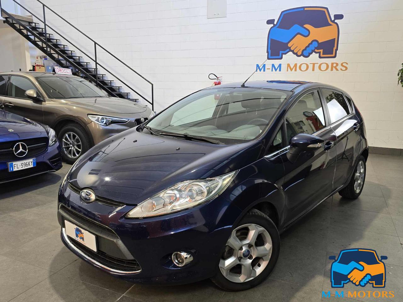 FORD Fiesta + 1.6 TDCi 95CV 5 porte - 1