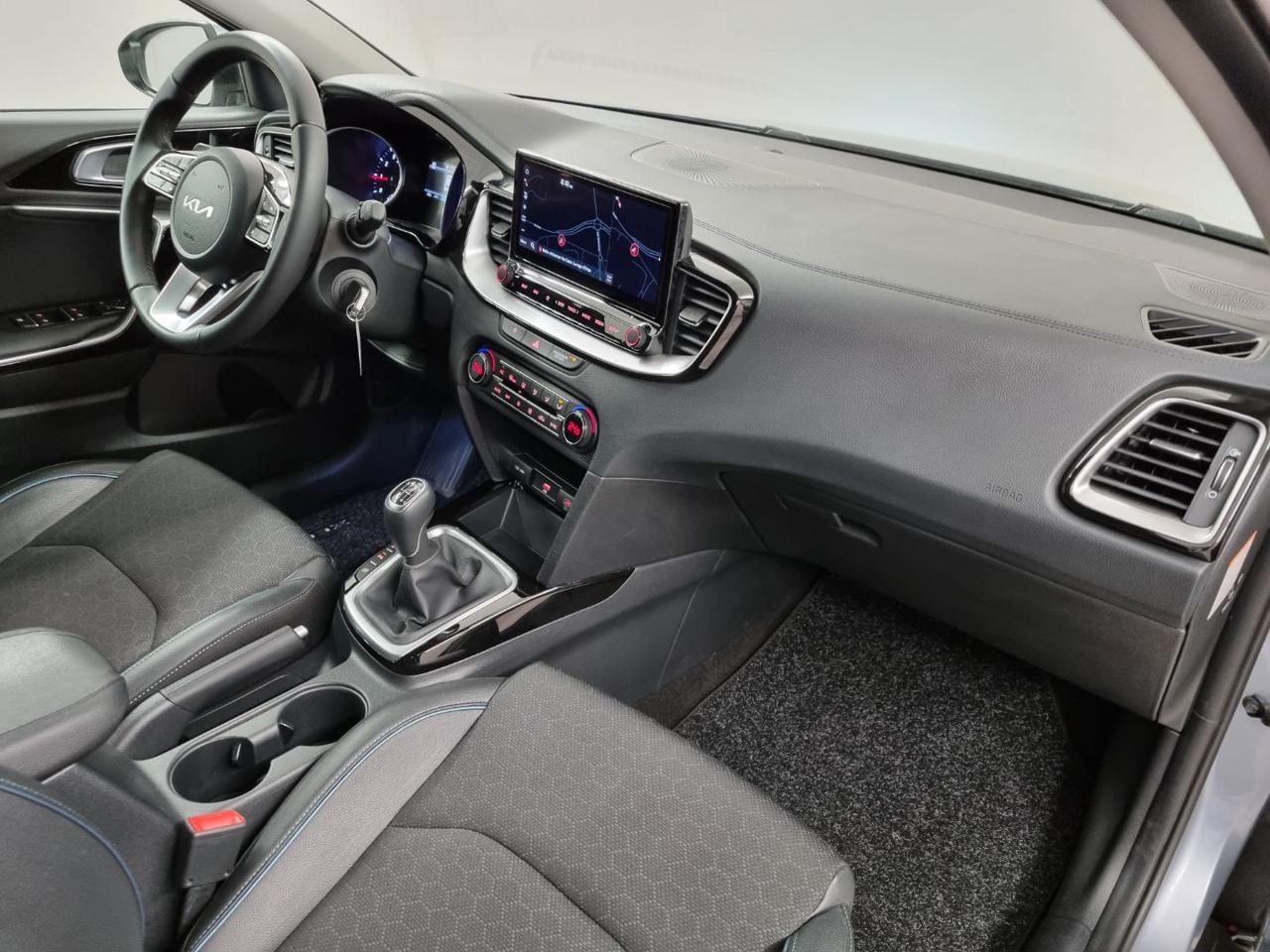 KIA XCeed 1.5 T-GDi 160 CV MHEV iMT Style - 28