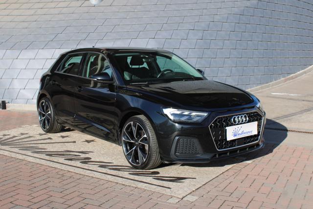 AUDI A1 Nero metallizzato