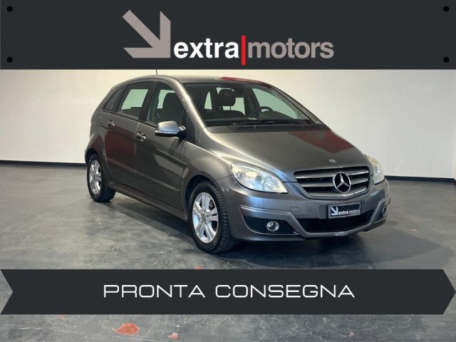 MERCEDES-BENZ B 180 Grigio scuro metallizzato