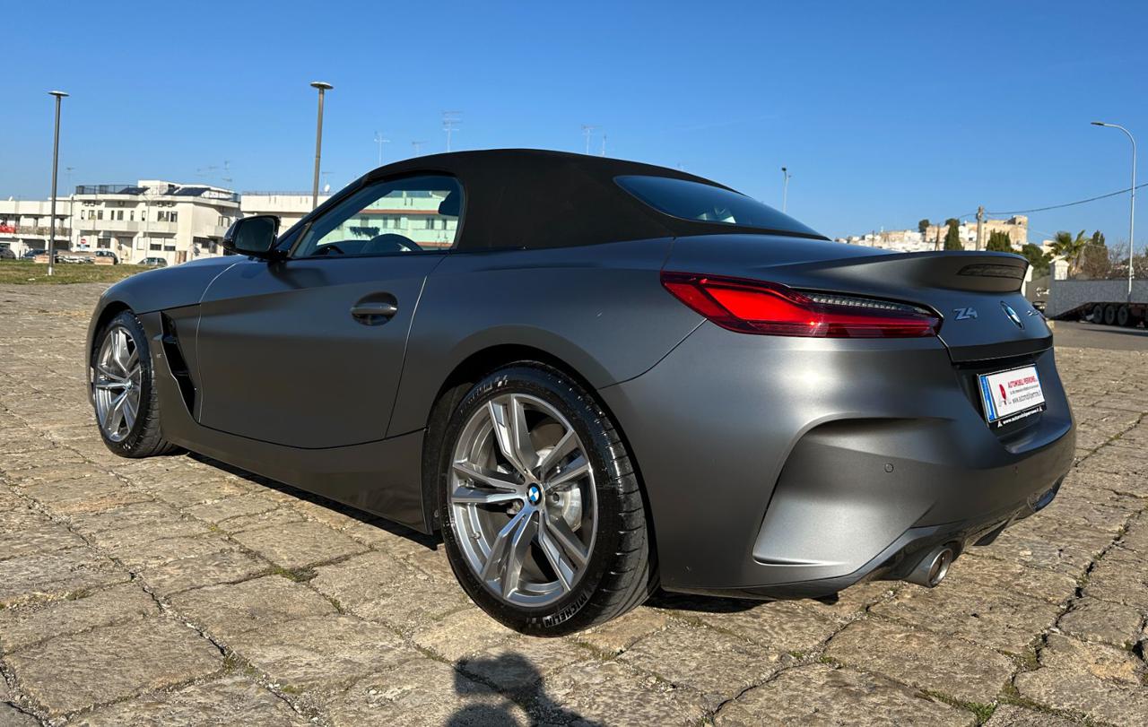 BMW Z4 sDrive20i M-Sport Frozen Grey - 18