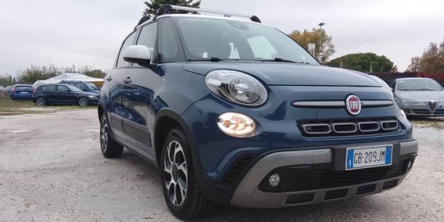 FIAT 500L Blu metallizzato