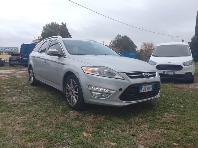 FORD Mondeo Argento metallizzato