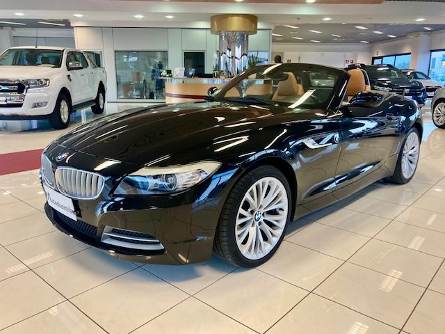 BMW Z4 Nero pastello