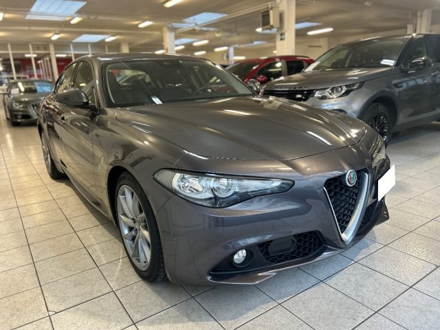 ALFA ROMEO Giulia Grigio metallizzato