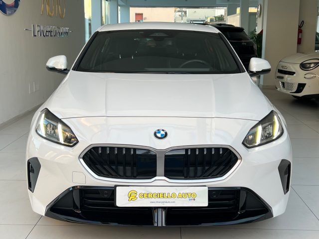 BMW 118 Bianco metallizzato