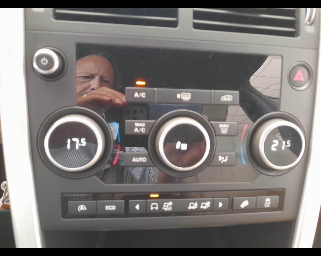 LAND ROVER Discovery Sport I -  2.0 td4 HSE awd 180cv 7p - 12