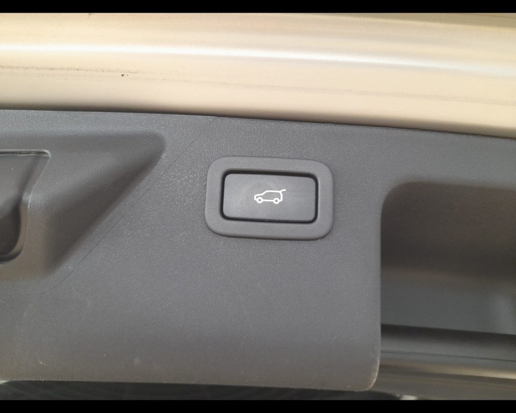 LAND ROVER Discovery Sport I -  2.0 td4 HSE awd 180cv 7p - 13