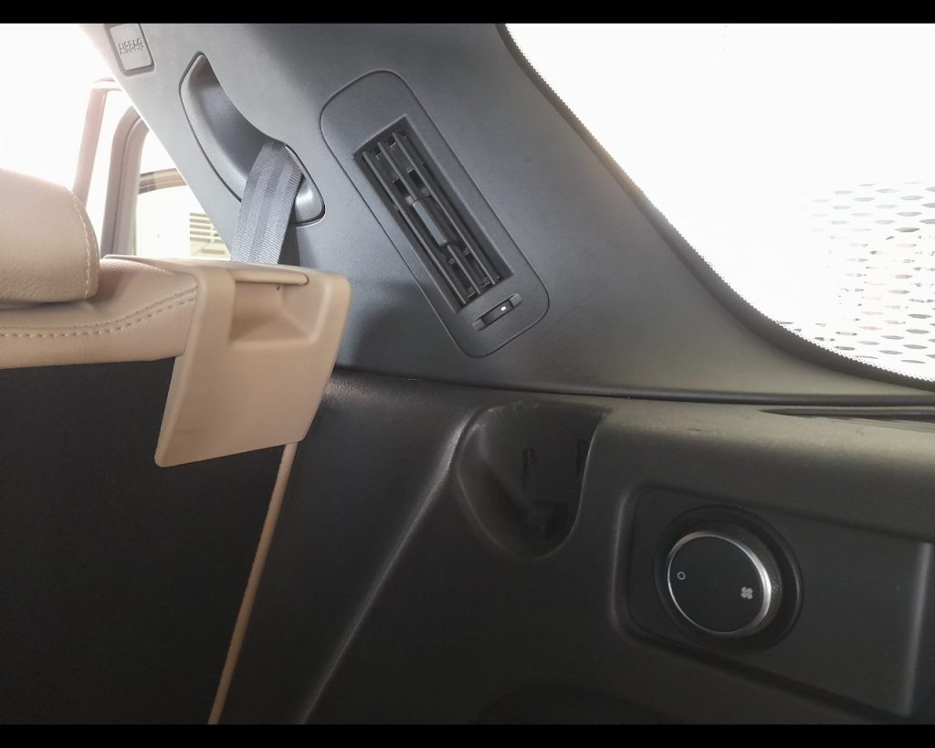 LAND ROVER Discovery Sport I -  2.0 td4 HSE awd 180cv 7p - 14