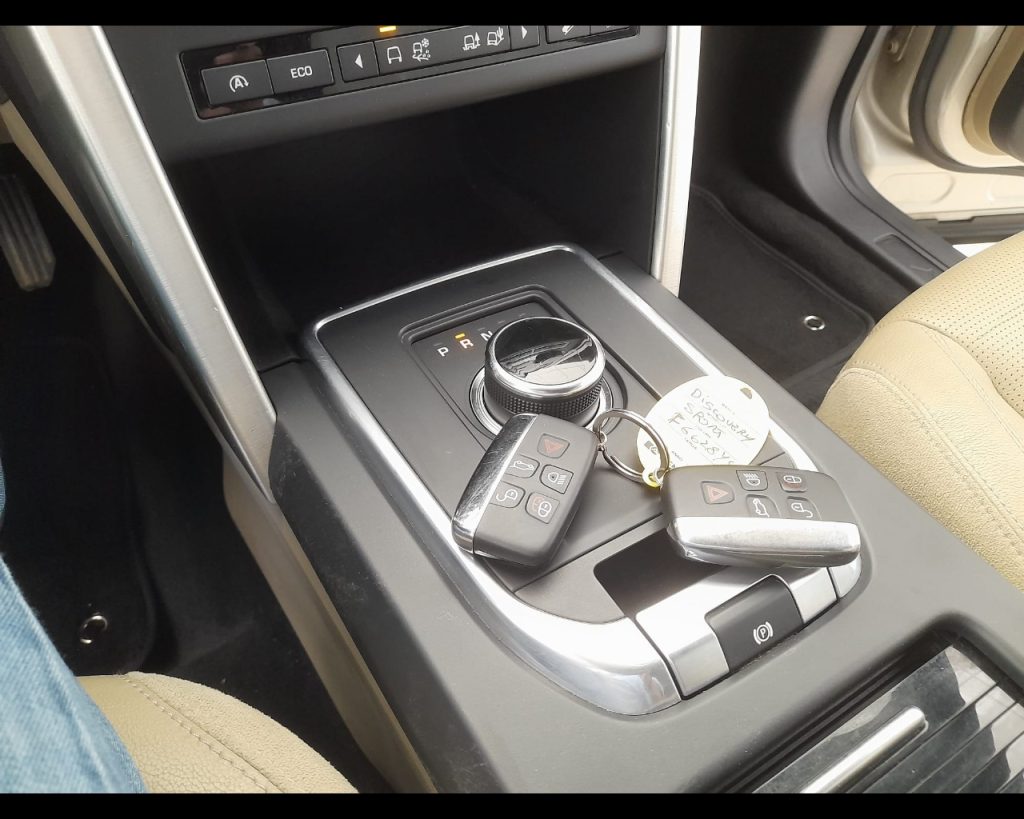 LAND ROVER Discovery Sport I -  2.0 td4 HSE awd 180cv 7p - 20