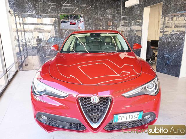 ALFA ROMEO Stelvio Rouge Pastel