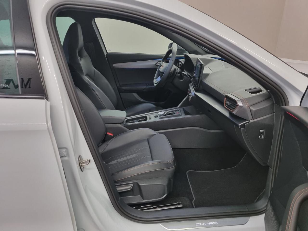 CUPRA Formentor 2.0 TSI 4Drive DSG - 9