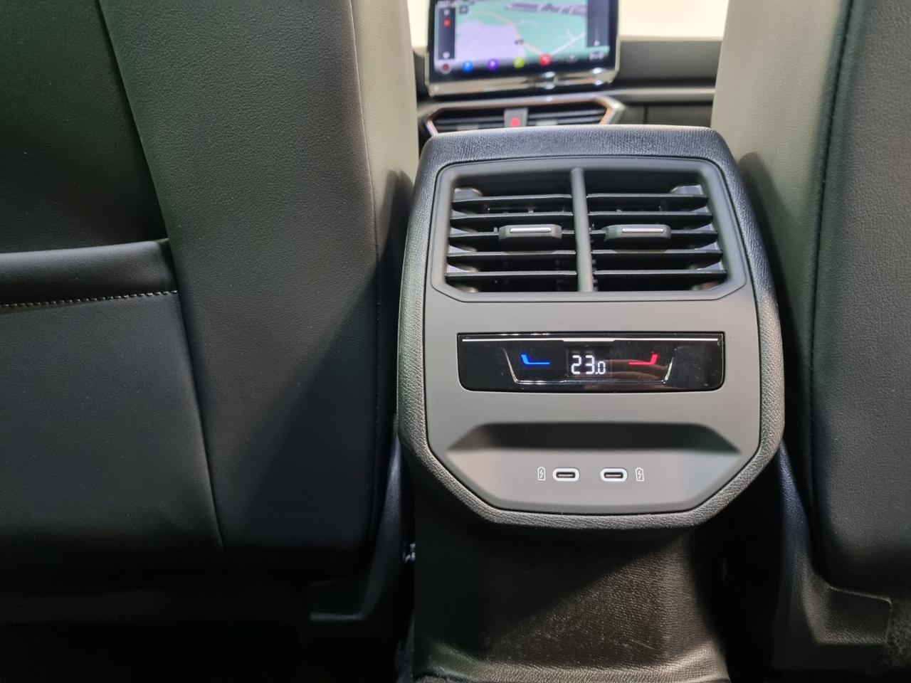 CUPRA Formentor 2.0 TSI 4Drive DSG - 24