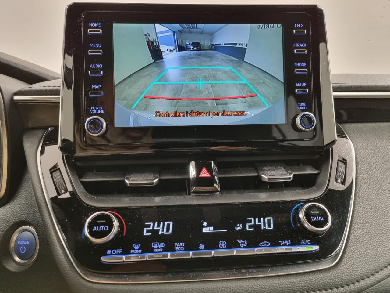 TOYOTA Corolla 2.0 Hybrid GR SPORT - 10