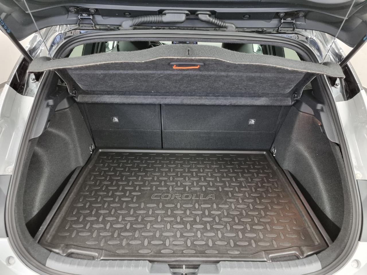 TOYOTA Corolla 2.0 Hybrid GR SPORT - 30