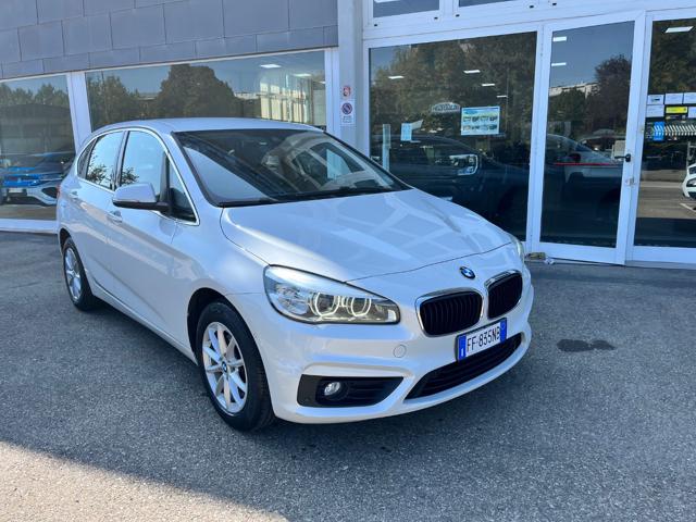 BMW 218 Bianco perlato