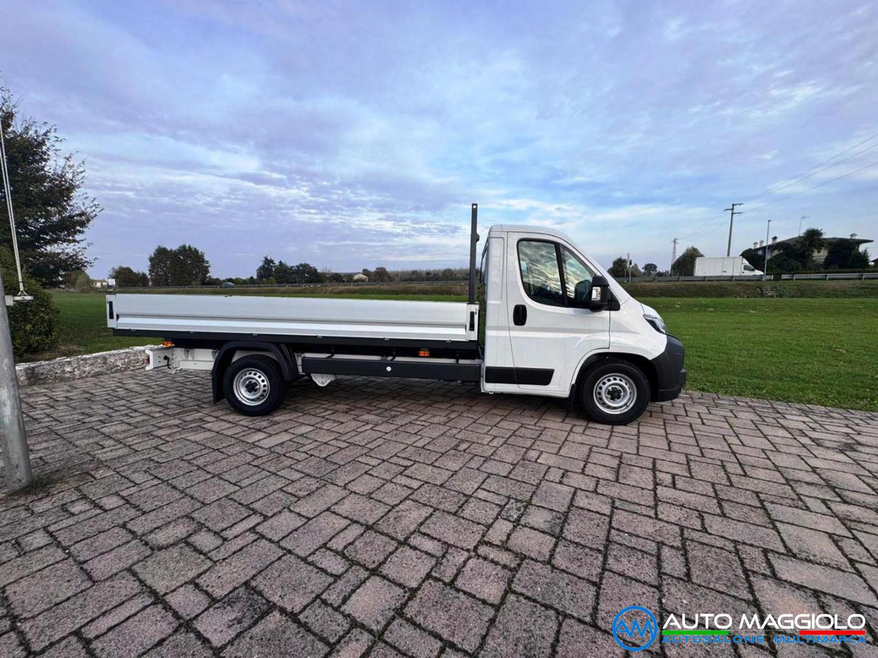 PEUGEOT Boxer 435 2.2 BlueHDi 140CV  S&S PL Cassonato - 4