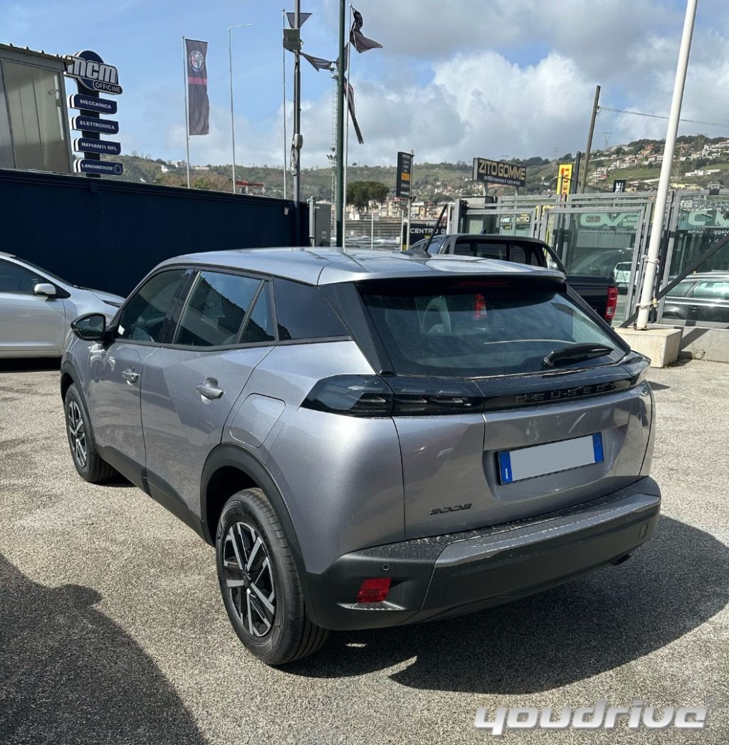 PEUGEOT 2008 / PureTech 100 S&S Style KM0 - 18