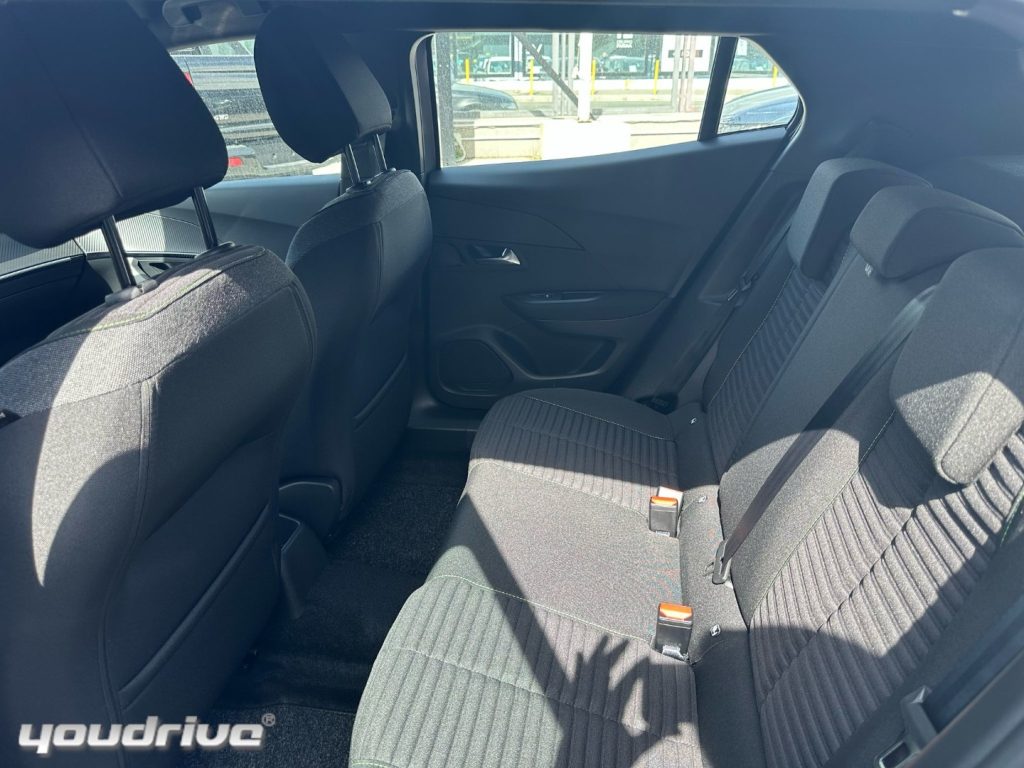 PEUGEOT 2008 / PureTech 100 S&S Style KM0 - 9