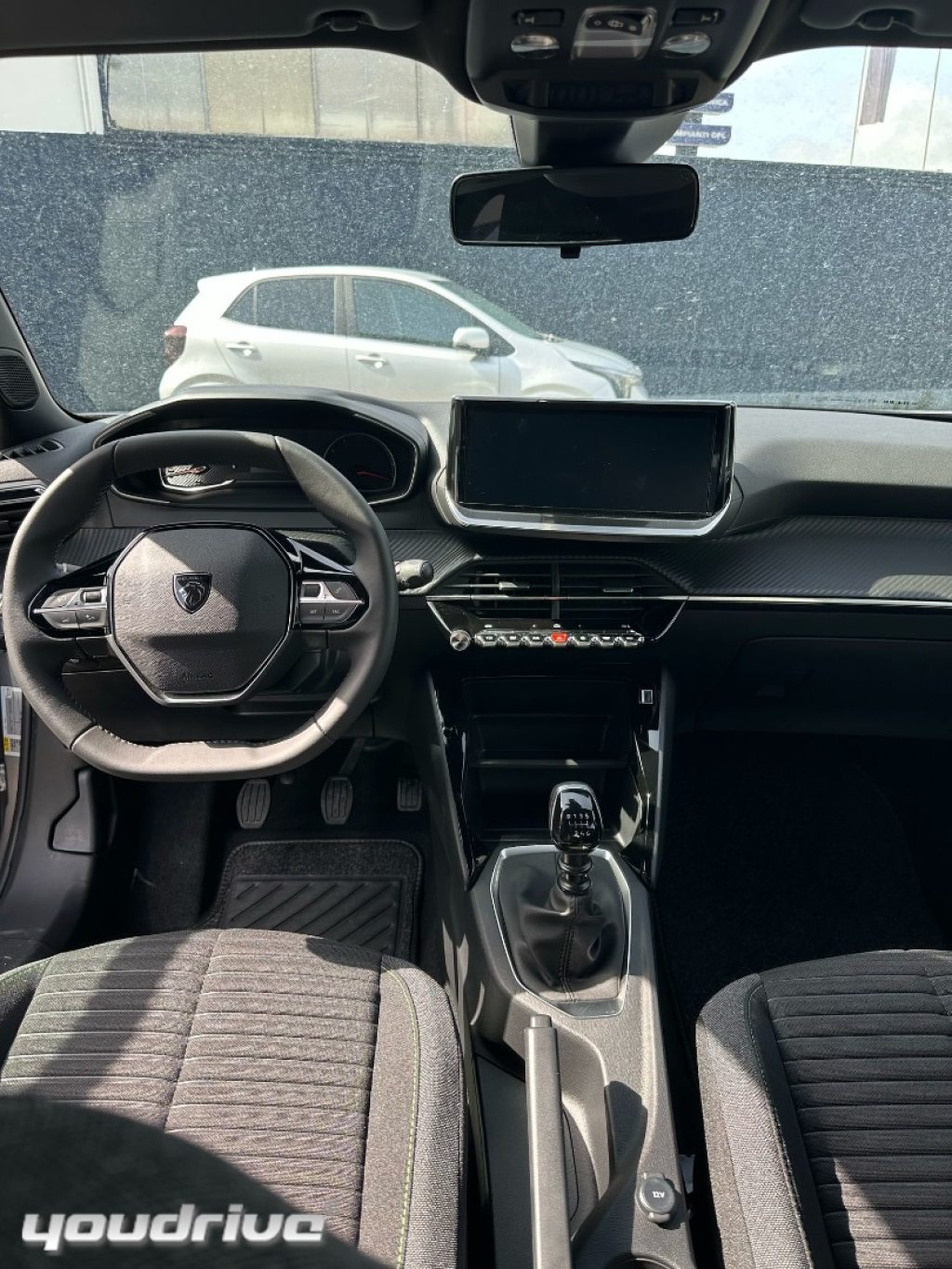 PEUGEOT 2008 / PureTech 100 S&S Style KM0 - 20