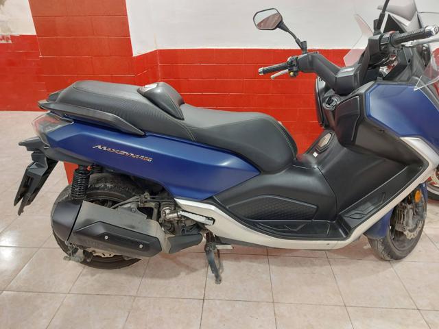 SYM Maxsym 400 Blu pastello