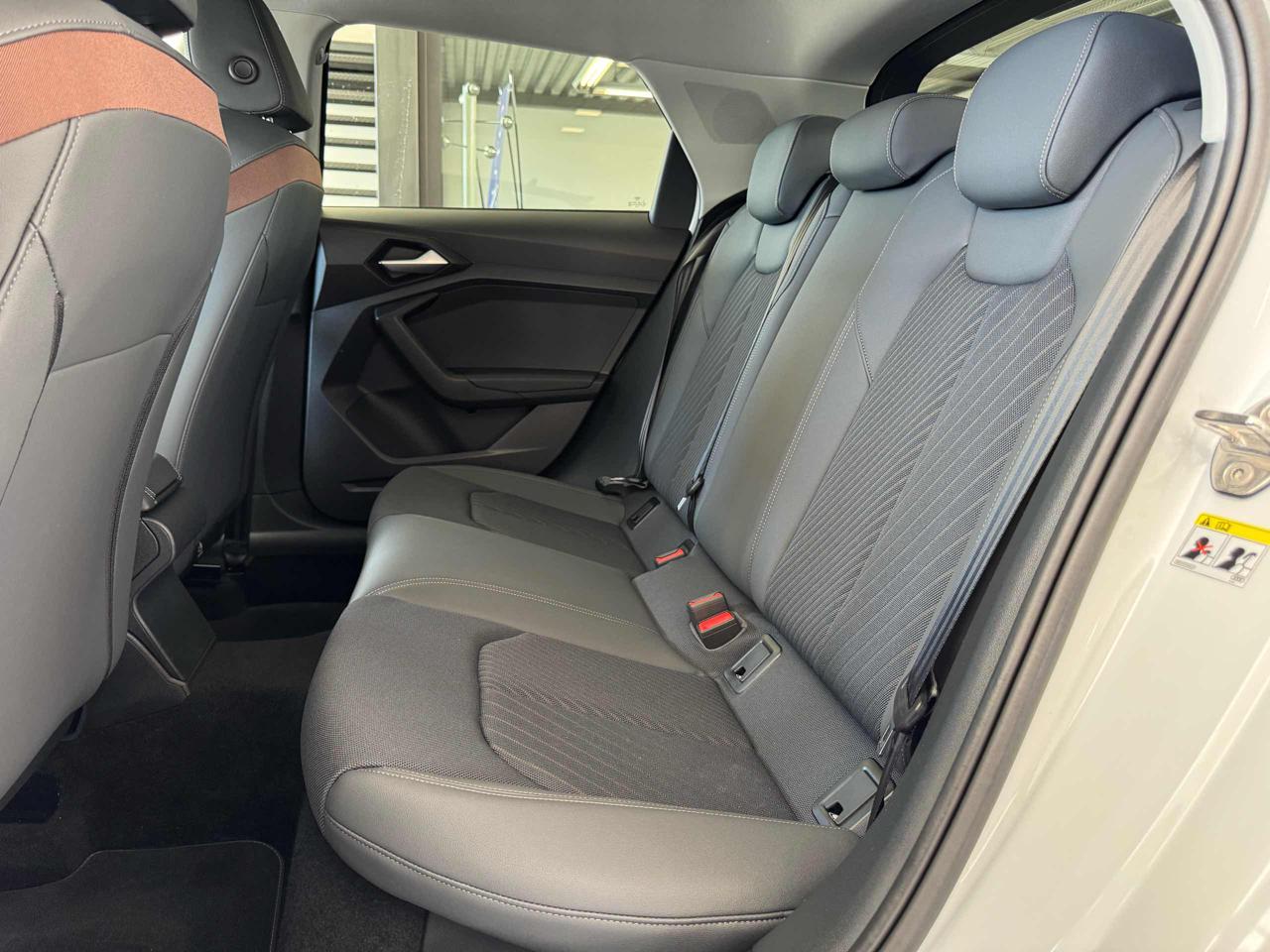 AUDI A1 allstreet 30 TFSI S tronic - 11