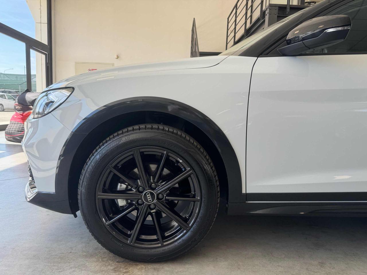 AUDI A1 allstreet 30 TFSI S tronic - 24