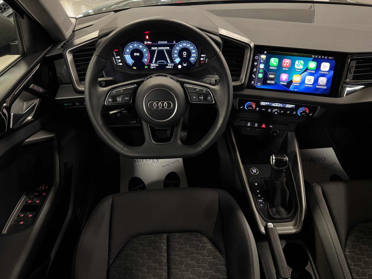 AUDI A1 SPB 25 TFSI S tronic Business - 25