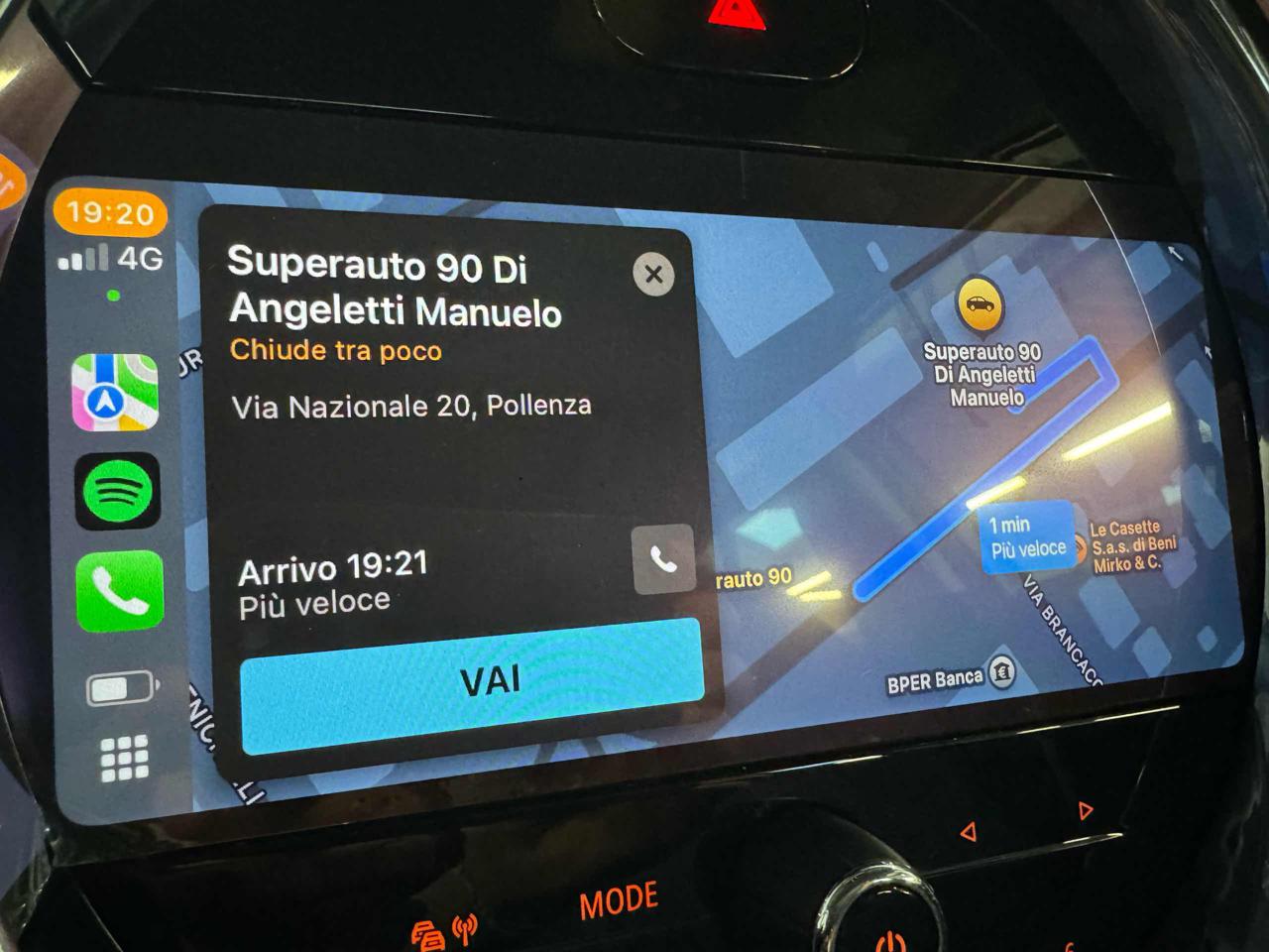 MINI Cooper 1.5 Cooper Camden 5 porte Cambio Automatico - 18