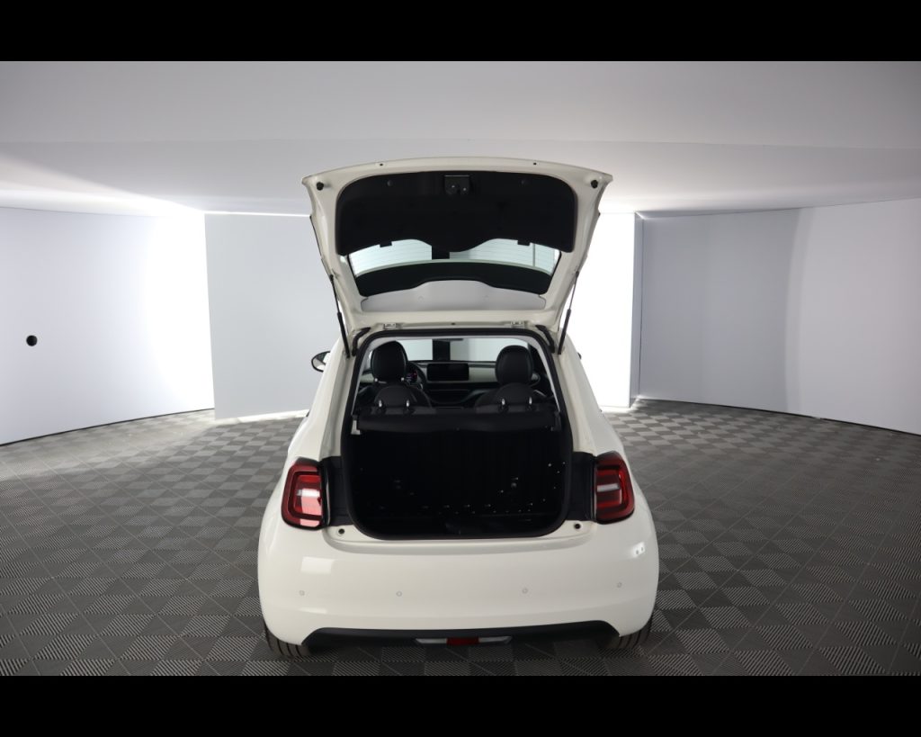 FIAT 500e 42 kWh Icon - 19