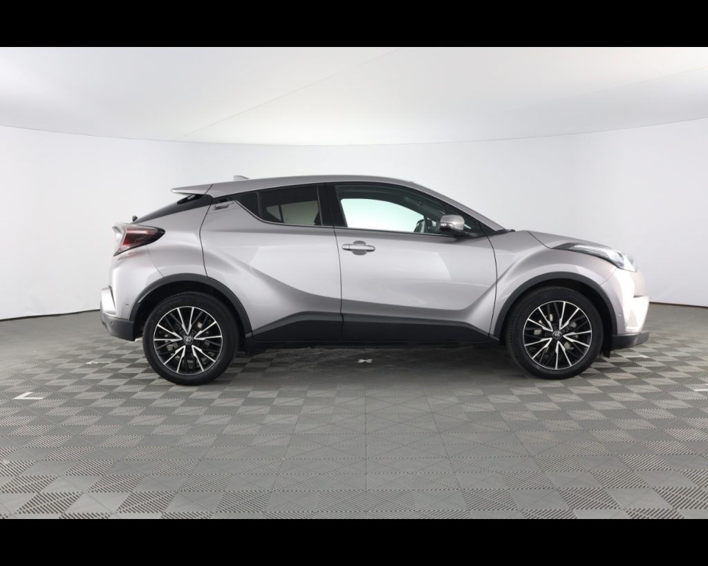TOYOTA C-HR 1.2t Lounge 4wd cvt - 6